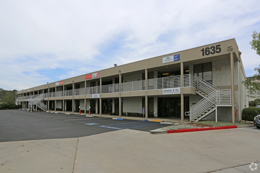 More Photos Of 1635 S Rancho Santa Fe Rd, San Marcos Unknown For Lease