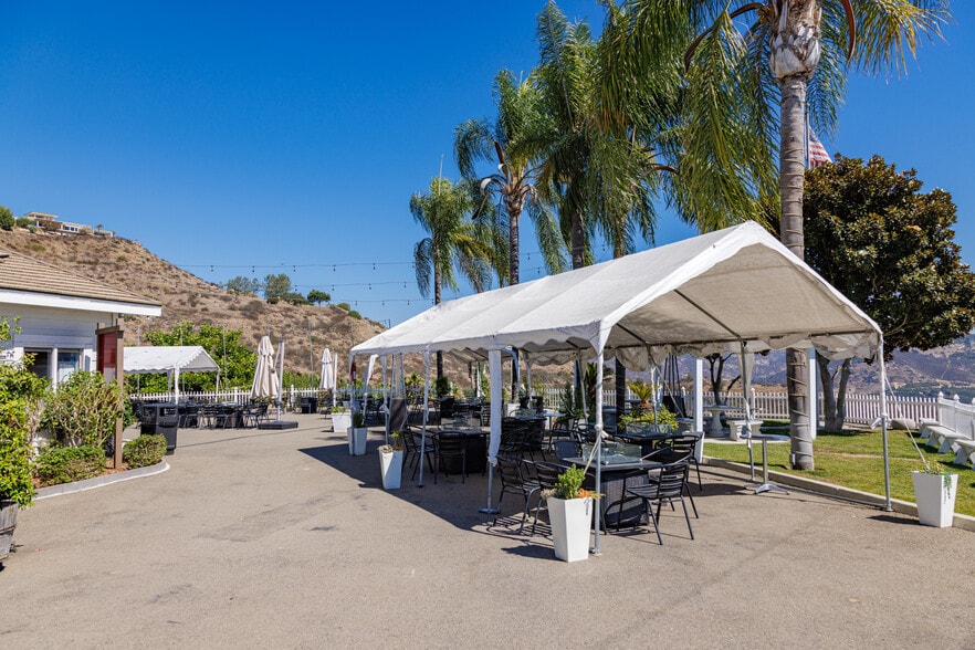 More Photos Of 2286 Sunshine Mountain Rd, San Marcos Winery Vineyard For Sale