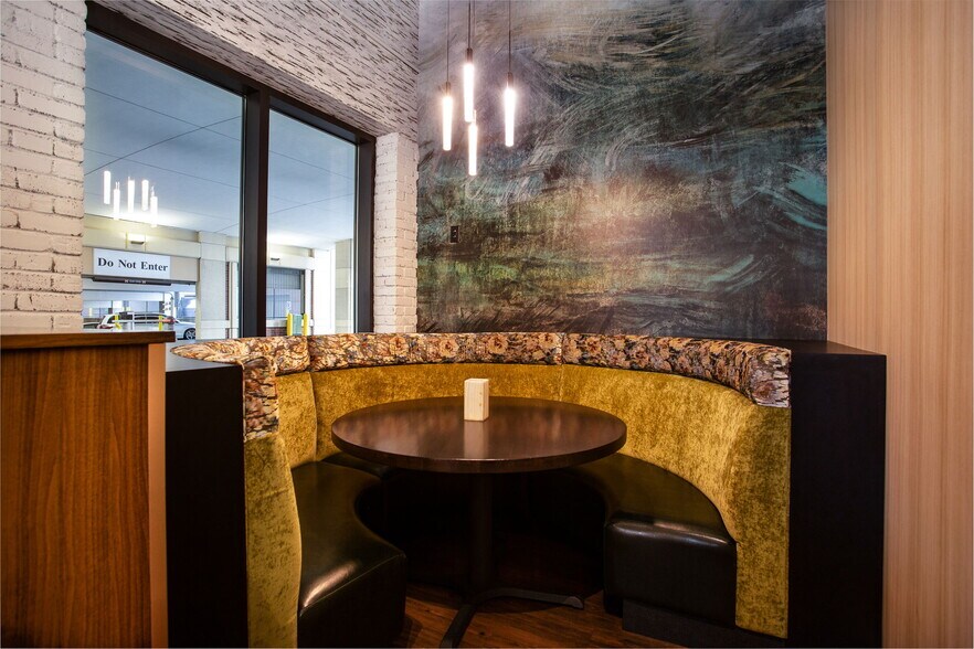 More Photos Of 255 1st Ave SW, Rochester Restaurant For Sale