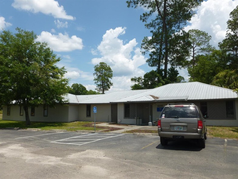 More Photos Of 1250 Andrews Cir, Starke Office For Lease