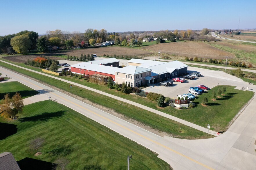 Primary Photo Of 101 Huber Dr, Calmar Industrial For Sale