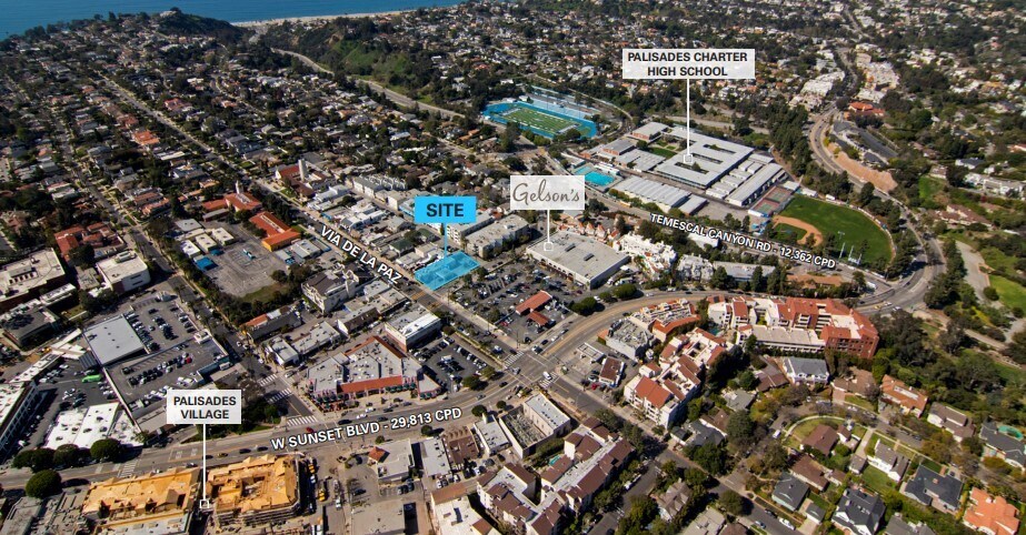 More Photos Of 881 Via de la Paz, Pacific Palisades Freestanding For Lease
