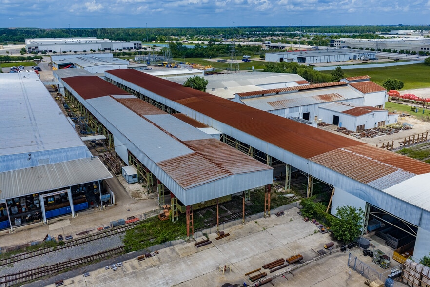 More Photos Of 1310 Rankin Rd, Houston Unknown For Lease