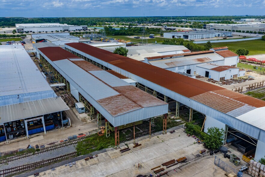 More Photos Of 1310 Rankin Rd, Houston Unknown For Lease