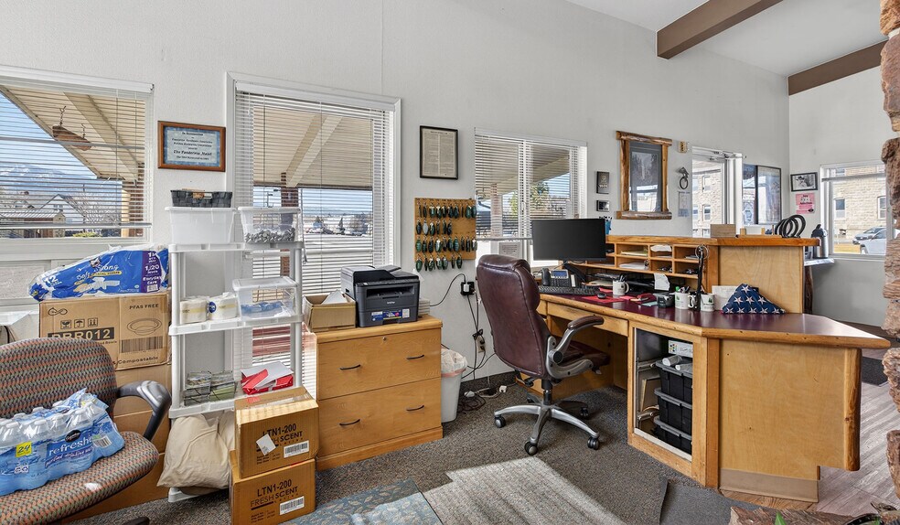 More Photos Of 102 E Greenwood St, Enterprise Hotel For Sale