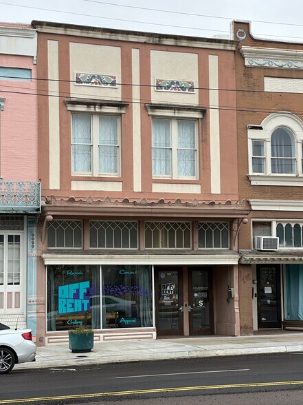 More Photos Of 109-111 N State St, Jackson Loft Creative Space For Lease