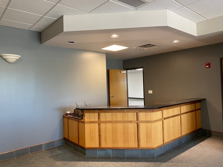 More Photos Of 3841 Ranch Road 620 S, Austin Light Distribution For Lease