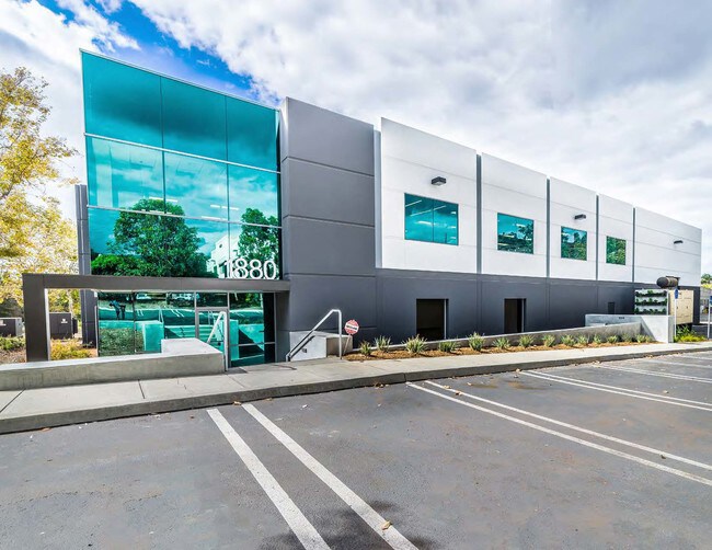 More Photos Of 1880 Diamond St, San Marcos Manufacturing For Lease