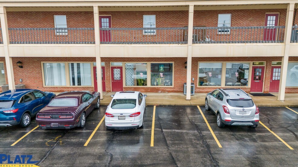 More Photos Of 4531 Belmont Ave, Youngstown Unknown For Lease