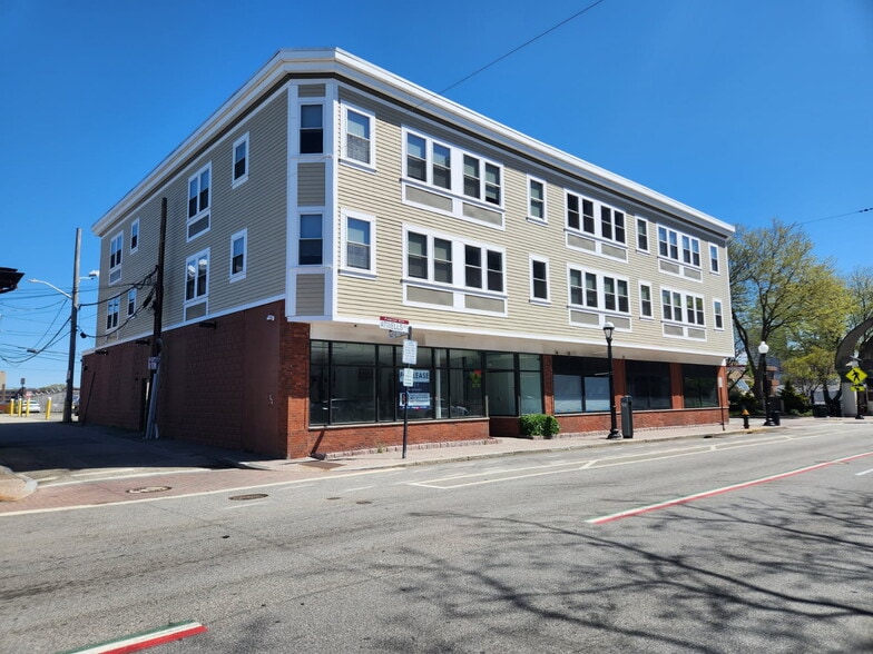 Primary Photo Of 125 Atwells Ave, Providence Storefront Retail Office For Lease