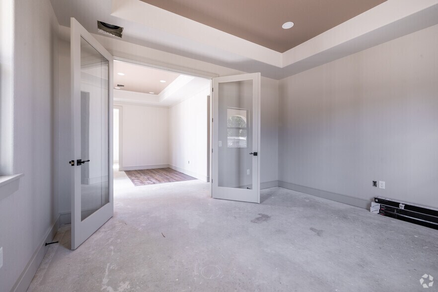 More Photos Of 25201 FM 2978 Rd, Tomball Medical For Sale