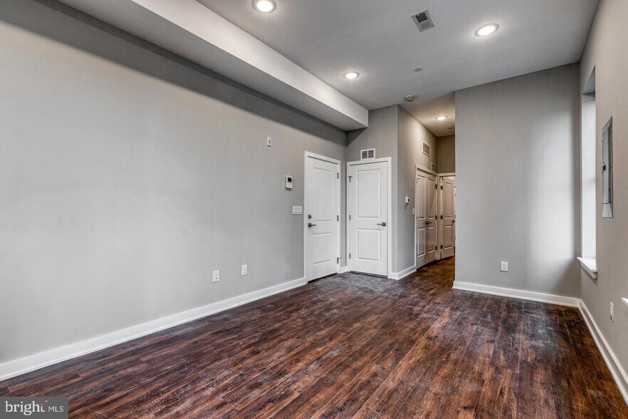 More Photos Of 1316 S Broad St, Philadelphia Apartments For Sale