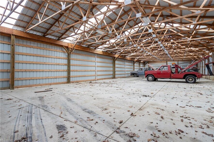 More Photos Of 15355 Old Lincoln Way, Dalton Light Manufacturing For Sale