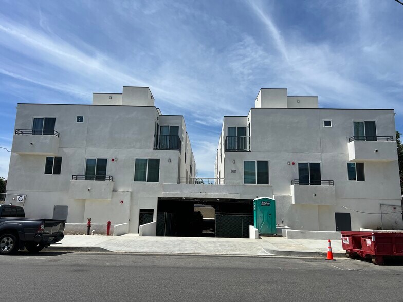 More Photos Of 8837 Burnet Ave, North Hills Apartments For Sale