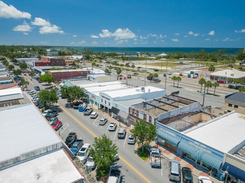 More Photos Of 502 Garrison Ave, Port Saint Joe Post Office For Sale