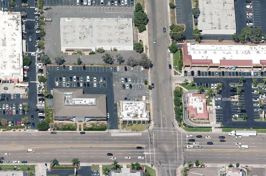 More Photos Of 7398 Clairemont Mesa Blvd, San Diego Restaurant For Lease