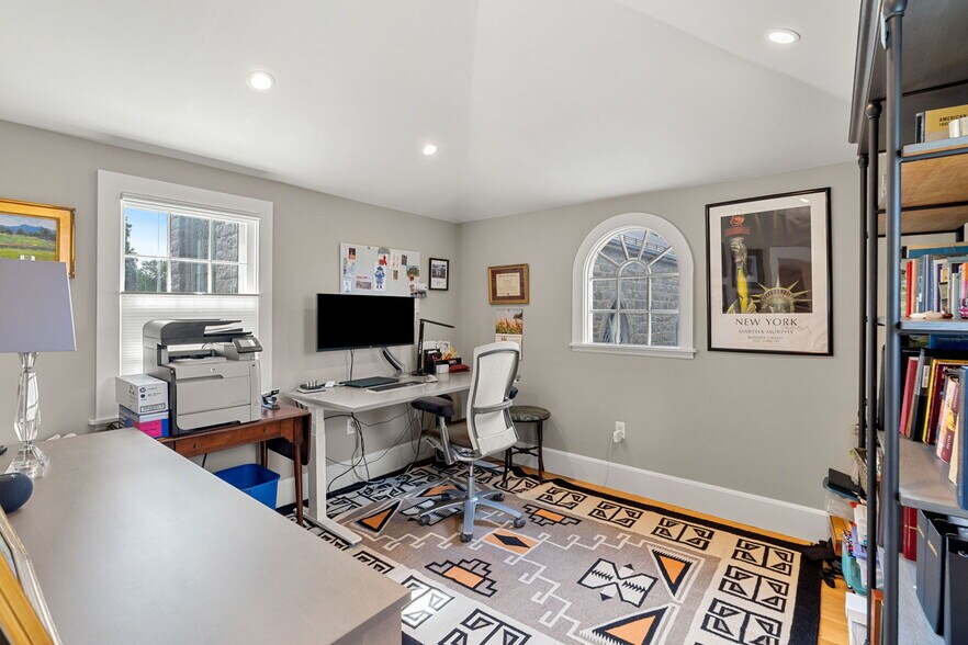 More Photos Of 314 Essex St, Salem Specialty For Sale