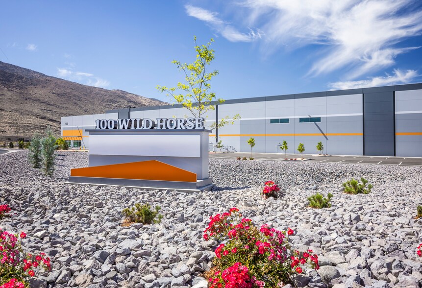More Photos Of 100 Wild Horse Cyn, Sparks Warehouse For Lease