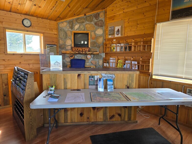 More Photos Of 187 US-16, Buffalo Auto Repair For Sale