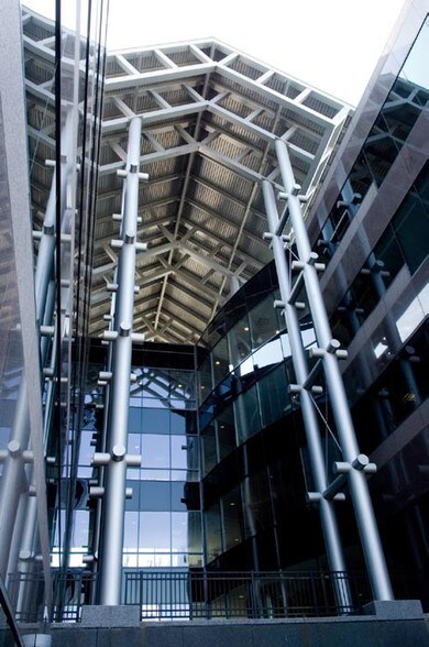 More Photos Of 500 Clinton Center Dr, Clinton Office For Lease