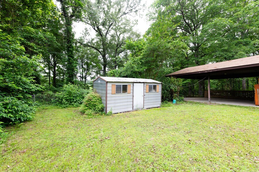 More Photos Of 2105 Highway 104, White Hall Land For Sale