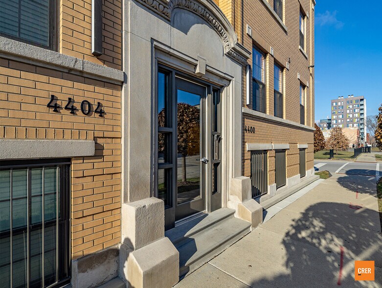 More Photos Of 4400 S Calumet Ave, Chicago Apartments For Sale