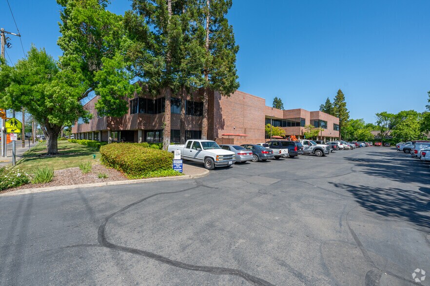 More Photos Of 3800 Watt Ave, Sacramento Office For Lease