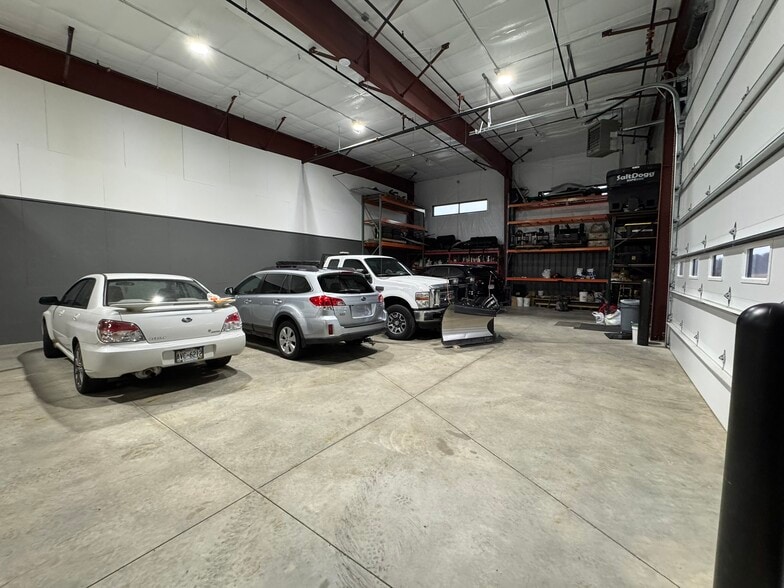 More Photos Of 645 Sandpiper Trl, Cottage Grove Warehouse For Sale