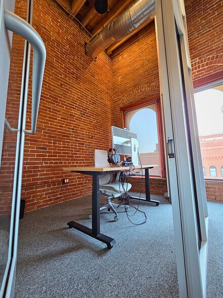 More Photos Of 1660 17th St, Denver Office Residential For Sale