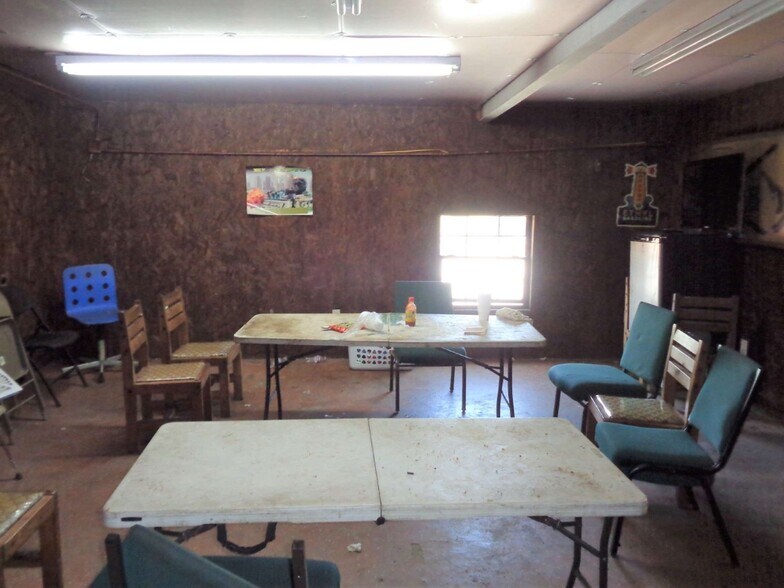 More Photos Of 16911 Pickering Rd, Conroe Warehouse For Sale