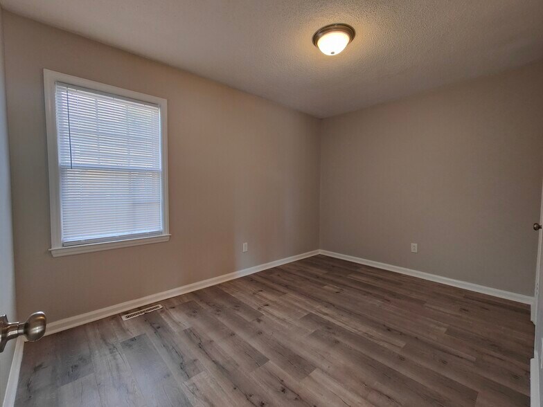 More Photos Of 520 Keen St, Rocky Mount Multifamily For Sale