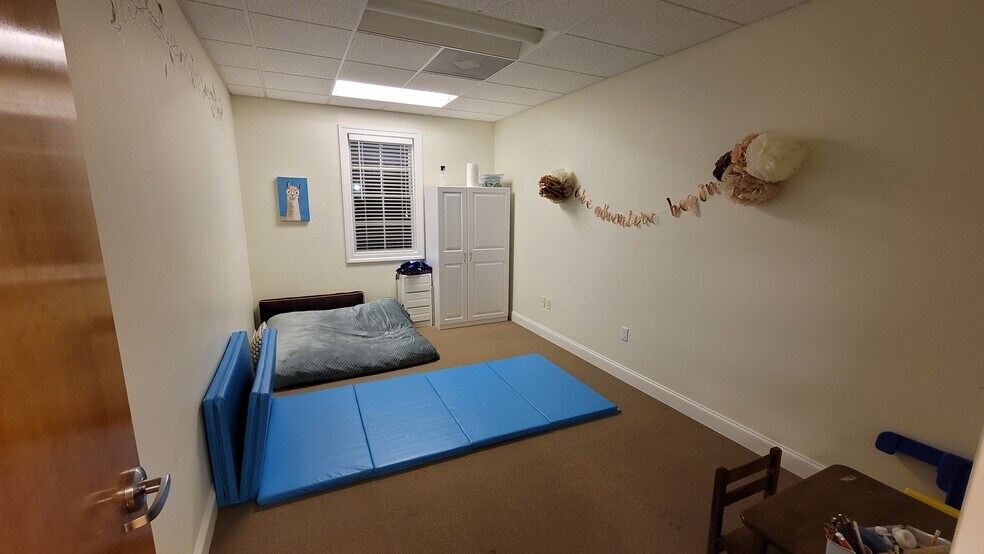 More Photos Of 14411 Justice Rd, Midlothian Medical For Lease