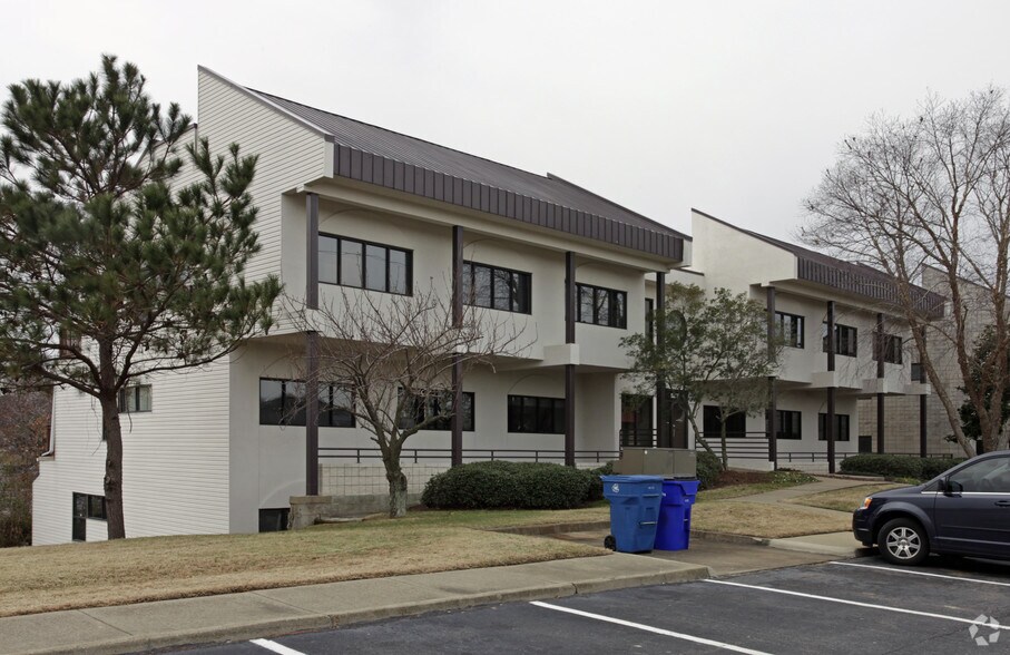 More Photos Of 5267 Greenwich Rd, Virginia Beach Office For Sale