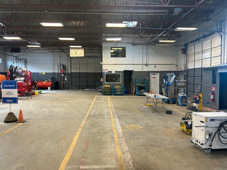 More Photos Of 10088 Grace Rd, Surrey Warehouse For Sale