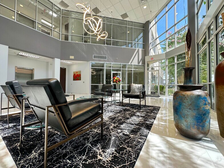 More Photos Of 10750 Hammerly Blvd, Houston Office For Lease