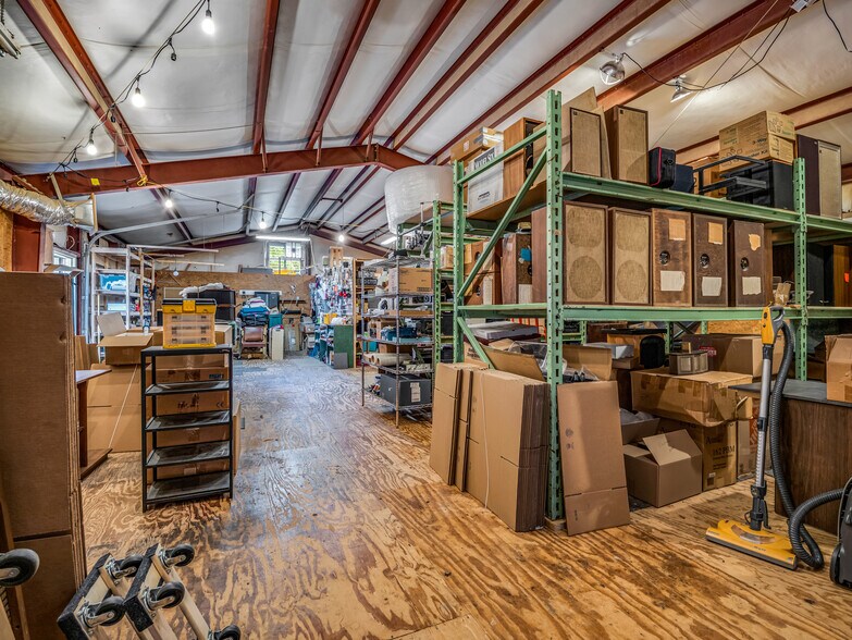 More Photos Of 885 Salem Church Rd, Bostic Flex For Sale