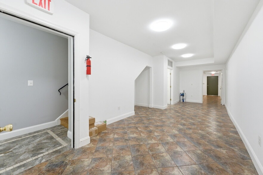 More Photos Of 720 I St SE, Washington Loft Creative Space For Lease