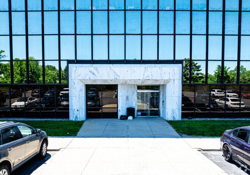 More Photos Of 485 Route 1 S, Iselin Unknown For Lease