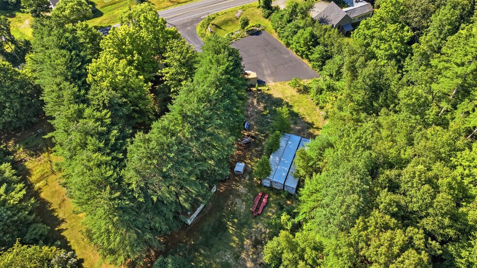 More Photos Of 65 Chester Rd, Raymond Flex For Sale