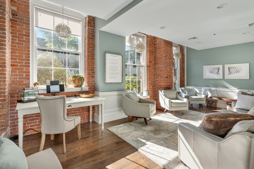 More Photos Of 520 S Water St, Providence Office Residential For Sale