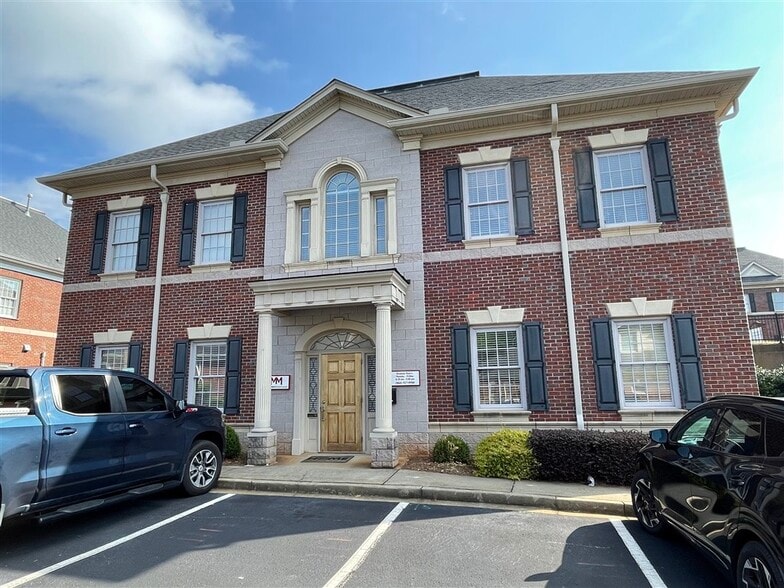 More Photos Of 420 The Parkway, Greer Office Residential For Lease