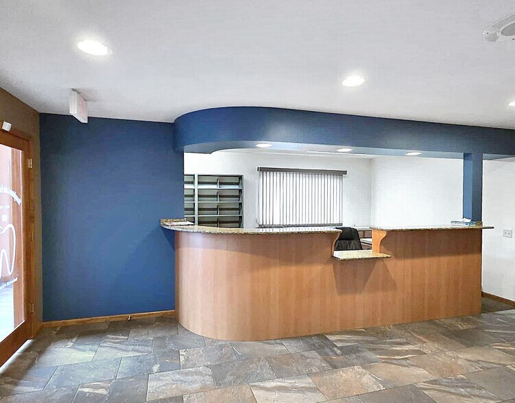 More Photos Of 9252 Lake City Rd, Houghton Lake Medical For Sale