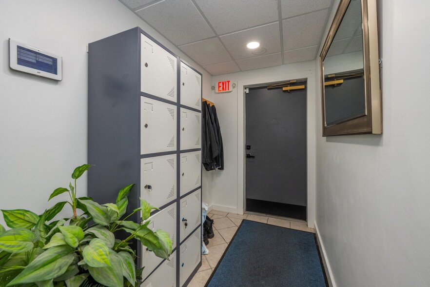 More Photos Of 3830-3824-M-139 Saint Joseph, MI 49085, Saint Joseph Medical For Sale
