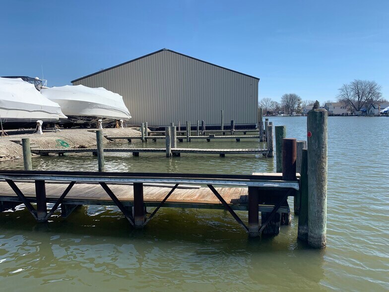 More Photos Of 30200 N River Rd, Harrison Township Marina For Sale