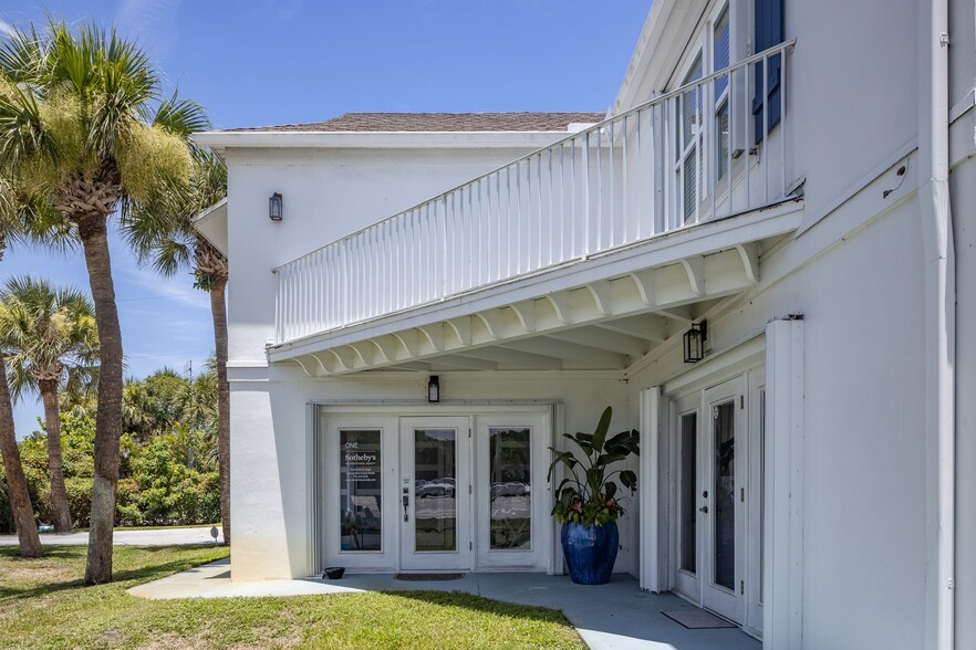 More Photos Of 9300 N A1A, Vero Beach Freestanding For Sale