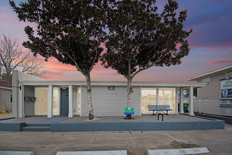 More Photos Of 315 11th Ave N, Jacksonville Beach Medical For Lease