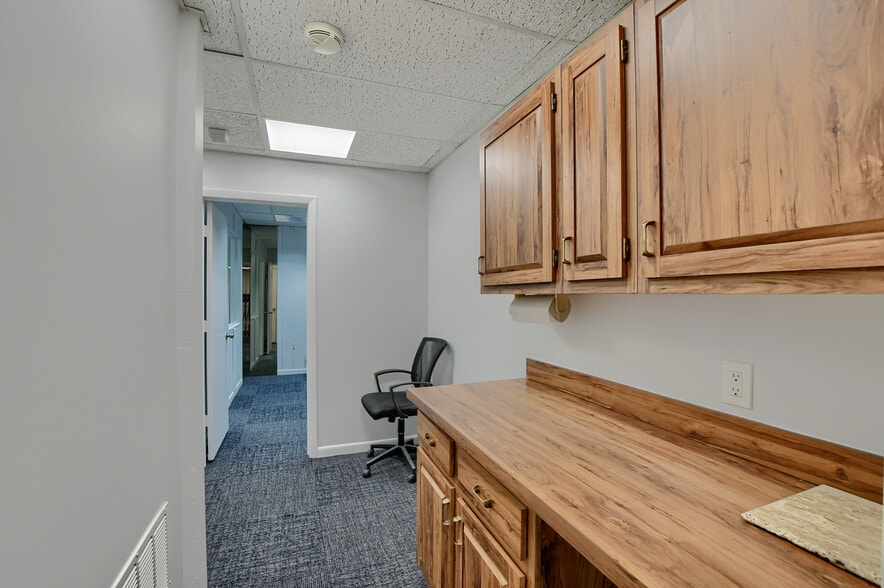 More Photos Of 1300 N Federal Hwy, Boca Raton Medical For Sale