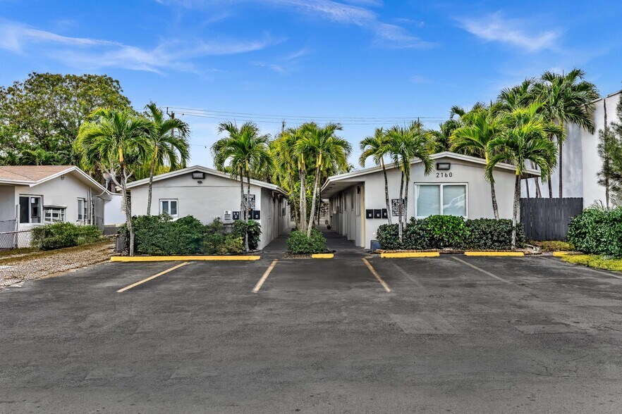 Primary Photo Of 2140-2160 NW 29th St, Oakland Park Apartments For Sale
