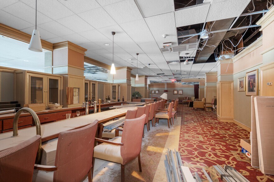 More Photos Of 50 Morgan St, Hartford Apartments For Sale