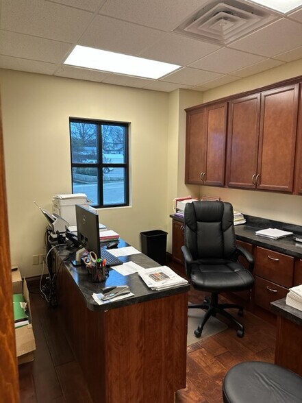 More Photos Of 12201 N Highway 41, Evansville Unknown For Lease